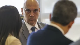 Bolsonaro volta a pedir afastamento de Moraes de inquérito sobre golpe