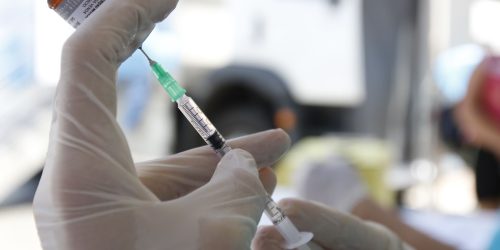 Imagem referente a Cobertura vacinal contra sarampo no DF alcança 73,7% em 2023