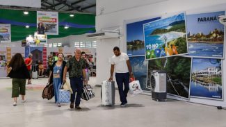 Temporada de cruzeiros no Paraná chega ao fim com mais de 24 mil turistas no Litoral