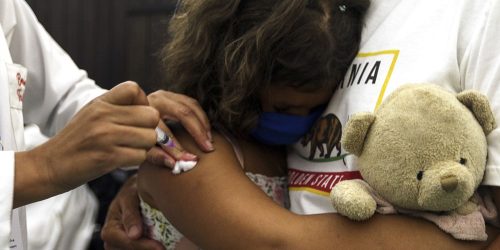 Imagem referente a Cobertura vacinal completa contra covid em crianças não chega a 12%