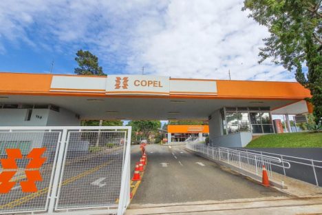 Em Curitiba, Copel leva orientações à população no Dia do Consumidor