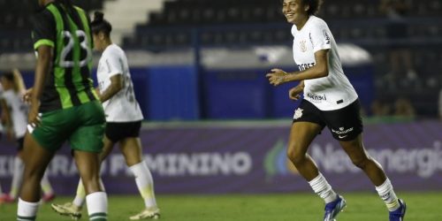 Imagem referente a Brasileiro feminino: Corinthians goleia América para assumir liderança