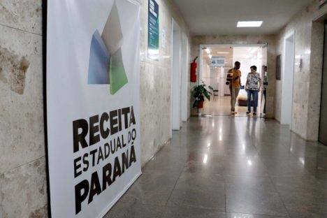 Imagem referente a Prazo para parcelar débitos por meio do programa Retoma Paraná encerra nesta segunda