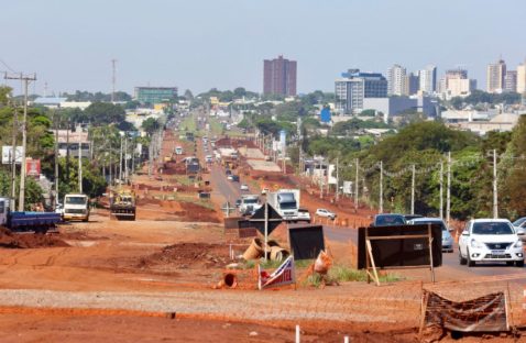 Imagem referente a Após chuvas, duplicação da rodovia de acesso a Campo Mourão atinge 34%