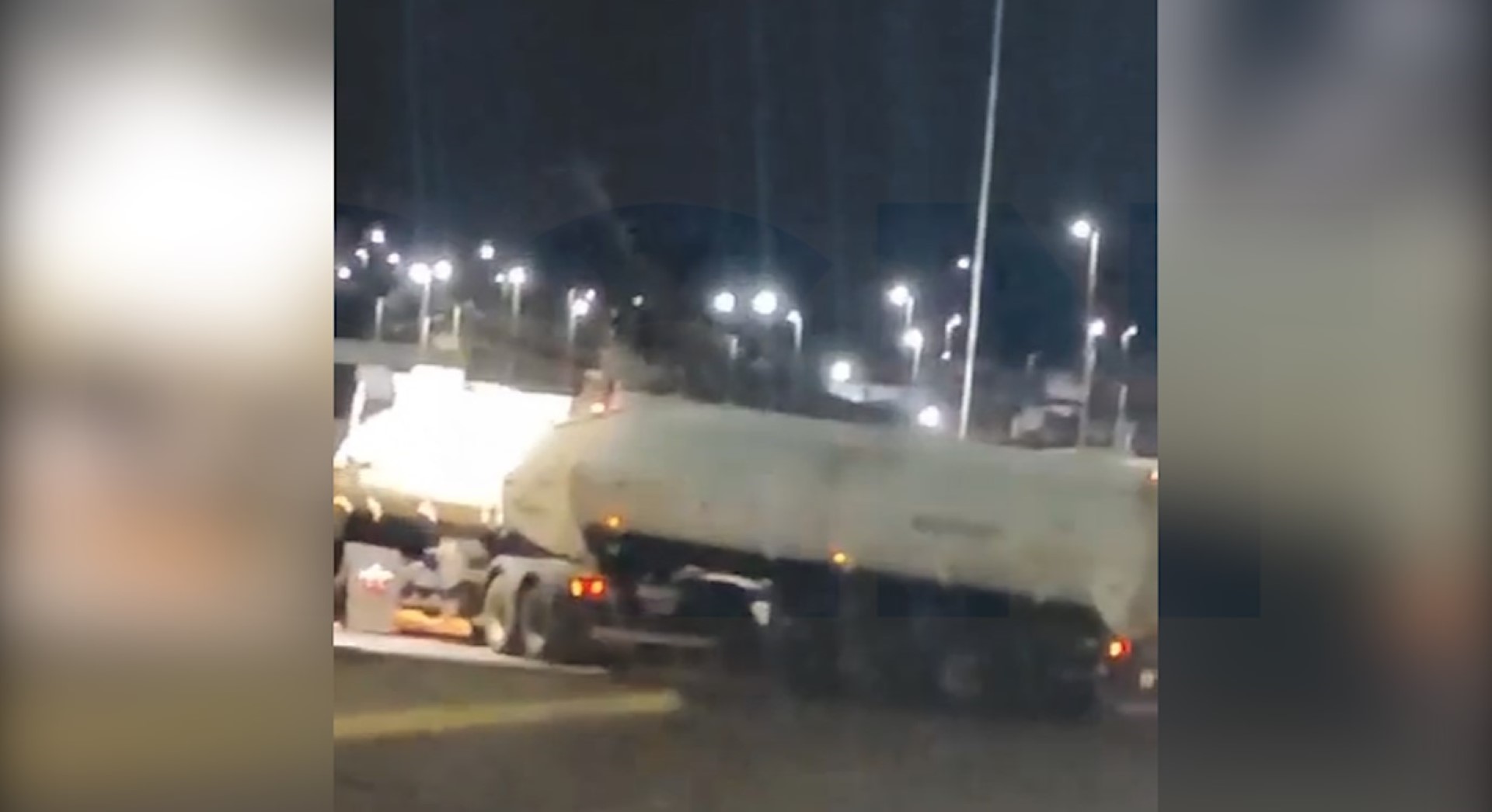 Imagem referente a 'Tô nem aí!' Vídeo mostra caminhão arrancando fios e derrubando postes no Trevo Cataratas, em Cascavel
