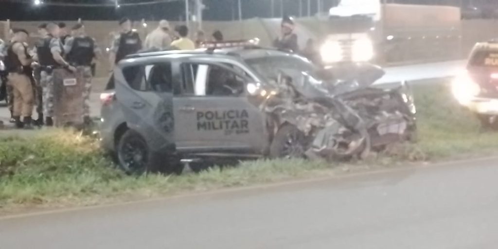 Cascavelense morre em acidente envolvendo viatura da Polícia Militar e outros veículos na BR-277