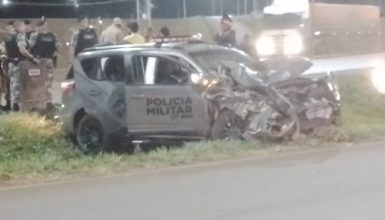 Imagem referente a Cascavelense morre em acidente envolvendo viatura da Polícia Militar e outros veículos na BR-277