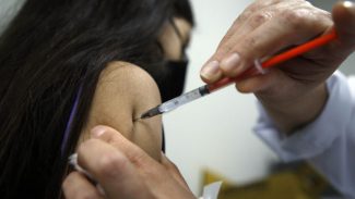 290 mil vacinas contra a gripe já foram aplicadas no Paraná; Dia D será neste sábado