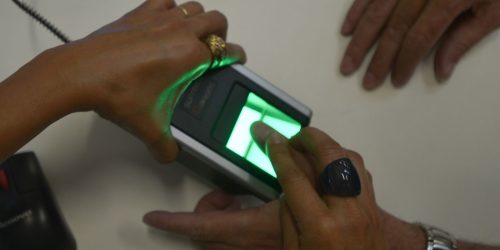 Imagem referente a TRE-RJ convoca 4 milhões de eleitores para fazer biometria