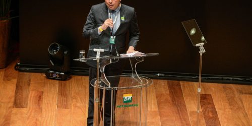 Imagem referente a AGU apresenta recurso contra afastamento de conselheiro da Petrobras