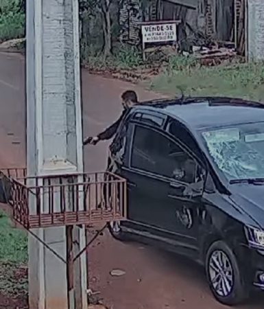 Imagem referente a Vídeo mostra homem sendo atropelado e baleado no Jardim Atlantis em Foz do Iguaçu