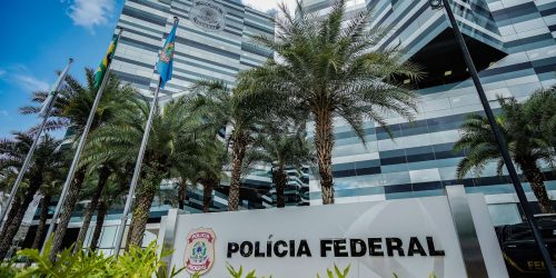 Imagem referente a Polícia Federal faz ação contra exploração sexual infantil no Rio