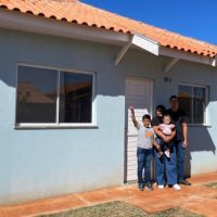 Imagem referente a 32 famílias de Rancho Alegre conquistam a casa própria