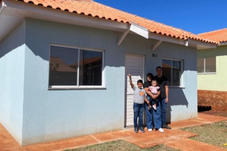 Imagem referente a 32 famílias de Rancho Alegre conquistam a casa própria