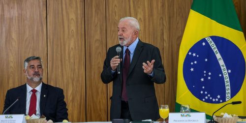 Imagem referente a Lula aposta que economia em 2024 crescerá mais do que o previsto