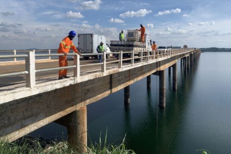 Imagem referente a DER/PR inicia reforma de ponte sobre a Represa de Chavantes, entre Carlópolis e São Paulo