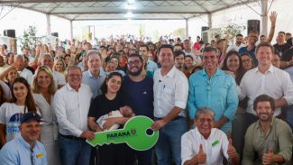 Governador participa da inauguração do Residencial Laguna di Valência em Londrina