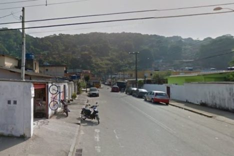 Imagem referente a Polícia encontra três corpos enterrados no Guarujá após denúncia anônima