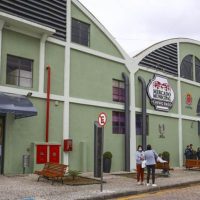 Imagem referente a Gastronomia de 12 países é a atração no Mercado Municipal Capão Raso