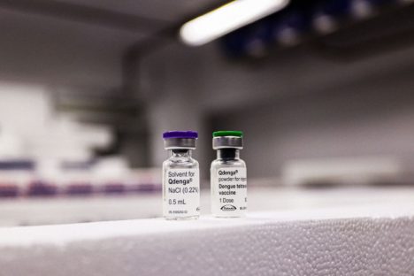 Imagem referente a Paraná recebe novo lote de vacinas contra dengue para sete Regionais de Saúde