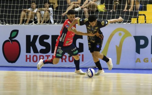 Imagem referente a Cascavel Futsal é superado pelo Foz Cataratas por 6 a 4 na estreia do Paranaense sub-20