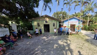 Estado dá início à reestruturação de praças e centro receptivo de turistas na Ilha do Mel