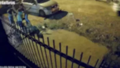 Imagem referente a Impressionante: vídeo mostra tiroteio entre ciganos que deixou criança ferida no Norte do Paraná