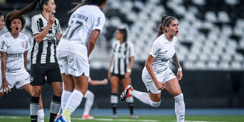 Imagem referente a Corinthians bate Botafogo e mantém liderança do Brasileiro Feminino