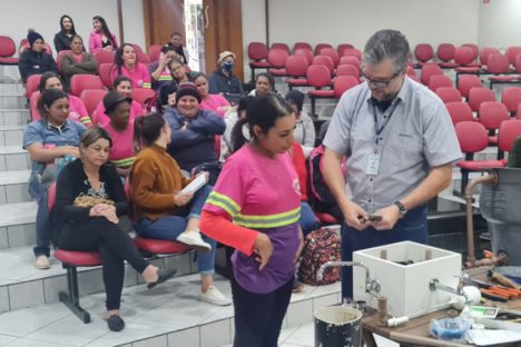 Imagem referente a Sanepar promove curso de hidráulica para mulheres em Londrina nesta semana
