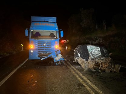Imagem referente a Tragédia na BR-277: colisão frontal deixa três mortos em Guaraniaçu