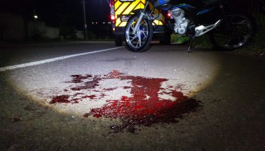 Imagem referente a Batida entre motos deixa jovem ferido no bairro Floresta