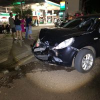 Imagem referente a Carros se envolvem em forte colisão na Rua Paraná com Nereu Ramos