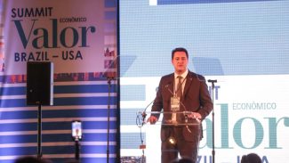 Governador mostra vantagens competitivas do Paraná em seminário internacional