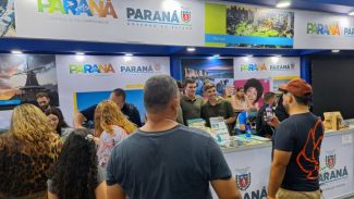 Na Expoingá, Estado orienta municípios sobre programas para o turismo