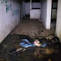 Imagem referente a Bombeiros combatem princípio de incêndio em residência abandonada no Interlagos