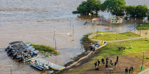 Imagem referente a Chuvas no RS deixam 154 mortos e mais de 618 mil pessoas fora de casa