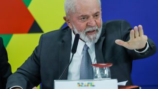 Lula sanciona lei que garante sigilo de vítima de violência doméstica