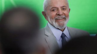 Lula avalia vetar taxação federal de compras internacionais até US$ 50