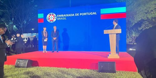 Imagem referente a Brasileiros serão sempre bem-vindos em Portugal, diz secretário