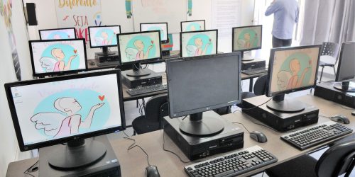 Imagem referente a Edital que leva banda larga para 1,4 mil escolas tem prazo prorrogado