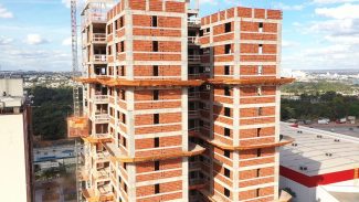 Brasil tinha 3,5 milhões de imóveis em construção e reforma em 2022