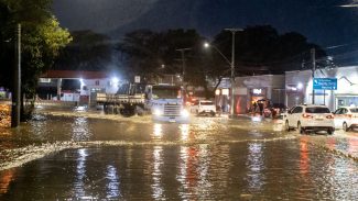 Enchentes no RS causaram prejuízos de R$ 3,32 bilhões ao varejo