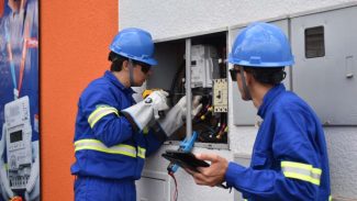 Em nova etapa de modernização, Copel instala medidores inteligentes em Cascavel