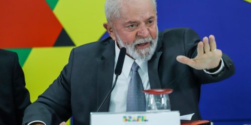 Imagem referente a Para Lula, Milei deve pedir desculpas ao Brasil