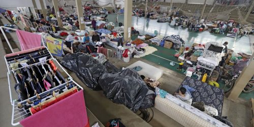 Imagem referente a Número de pessoas em abrigos no RS cai 89% desde pico da emergência