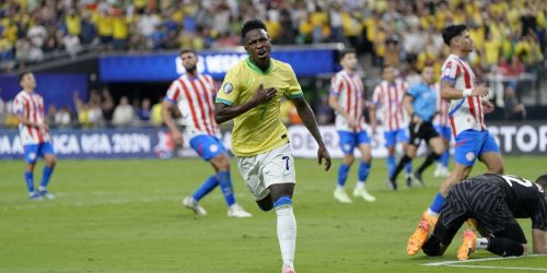 Imagem referente a Vinicius Júnior brilha e Brasil derrota Paraguai na Copa América