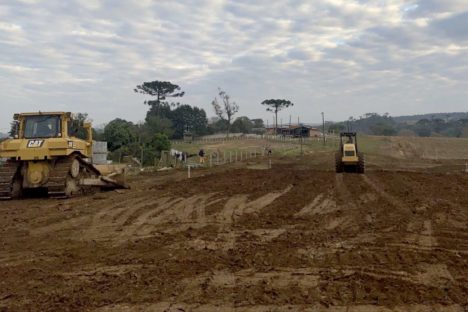 Imagem referente a Com Investimento de R$ 23 milhões, Estado inicia obras de nova rodovia e viaduto em Irati