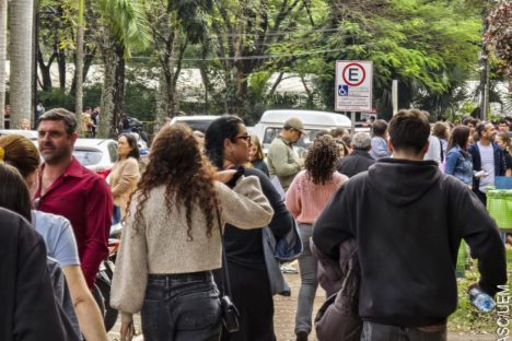 Imagem referente a Vestibular de Inverno 2024 da UEM registra menor abstenção dos últimos 15 anos