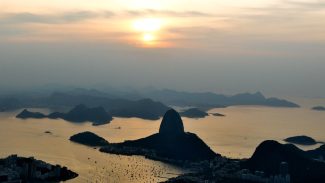 Terceiro dia de megaoperação no Rio mira transporte clandestino