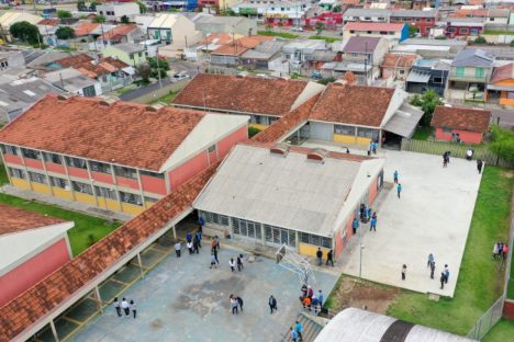 Imagem referente a Educação divulga resultado preliminar de classificados para o Ganhando o Mundo Diretor